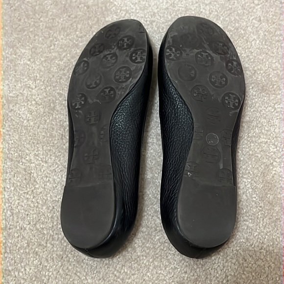 Tory Burch Women’s Minnie Ballet Flats - Picture 4 of 5